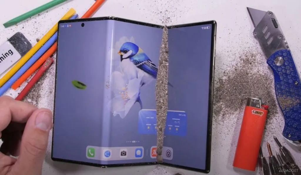 Huawei Mate XT первое поколение