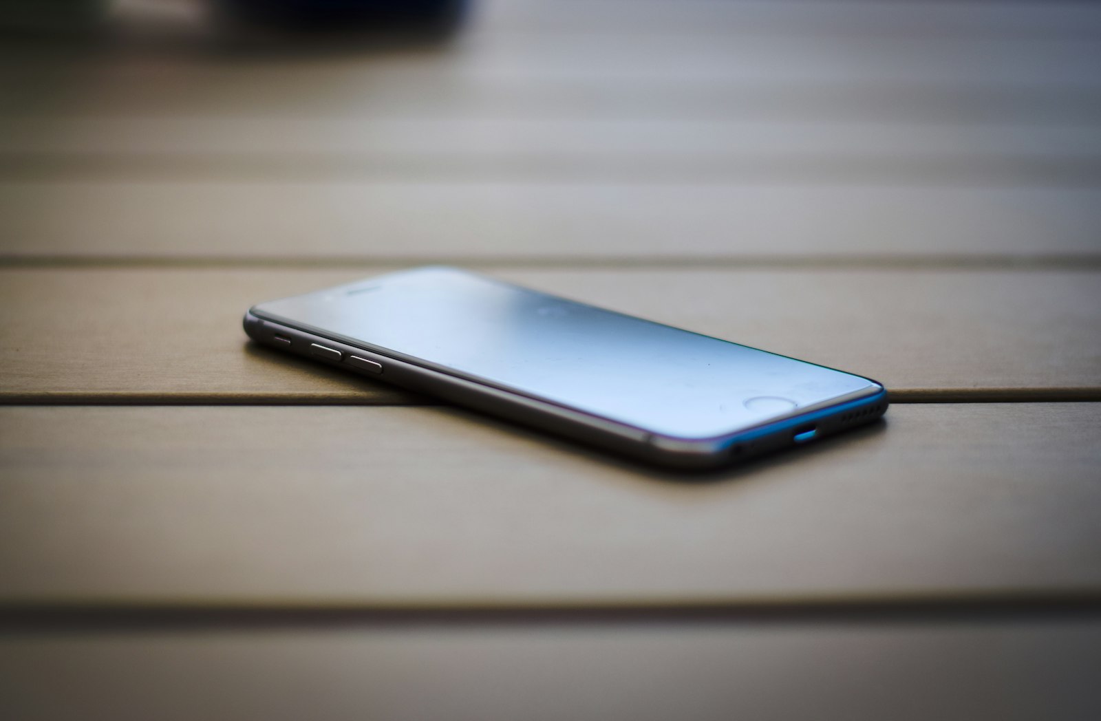 Nothing Phone (4b): анонс, цена и характеристики